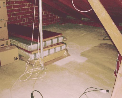 Speicher Bodenisolierung