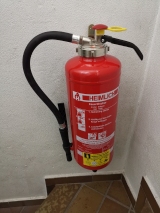 Feuerlöscher