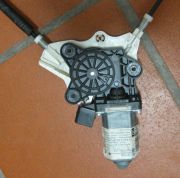 Fahrert&uuml;r links